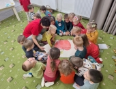 553f0409-d039-46d2-8454-bb55a813e49d